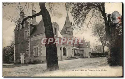 Bilhete postal antigo Bourgueil Castelo de la Riviere