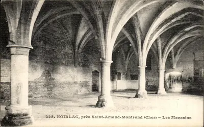 Noirlac, perto de Saint-Amand-Montrond (Cher) — Os Lojas — Edições Baudry, n°228
