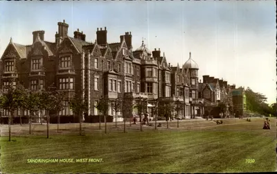 Sandringham House, Frente Oeste — série 7050 — H. Coates & Sons Wisbech