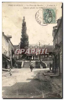 Bilhete postal antigo Pont d'Ouilly A Place do Mercado A Árvore da Liberdade Plantada em 1830