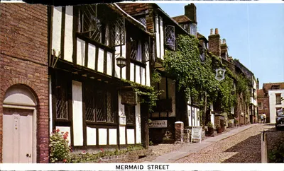 Mermaid Street — widok ulicy z pubem 'The Mermaid' — wydawca nieznany, numer serii nieczytelny