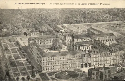 Saint-Germain-en-Laye — Les Loges. Instytucja Orderu Honoru. Pejzaż