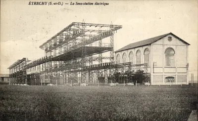 ÉTRECHY (S.-et-O.) — A Subestação Elétrica