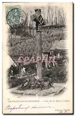 Graville-Sainte-Honorine — Cruz dita de Robert le Diable — Coleções ND. Fot.