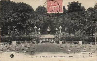 Vichy — Vue prise de la Terrasse du Casino — Allier — 78 — M.T. I.L.