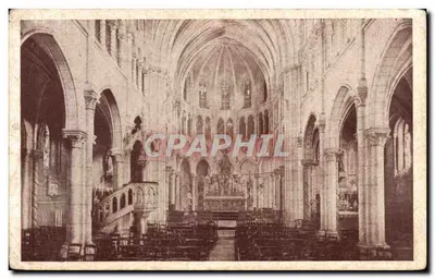 Interior da catedral de Bayonne — vista da nave e do altar — editor não identificado