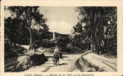 Taza (Marrocos) — Entrada da Cidade e os Muros