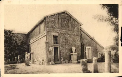 Bilhete postal antigo Djemha O Museu