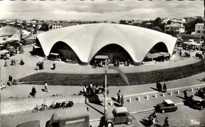 Royan — Le Marché — Éditeur M. Utriaud, Bordeaux