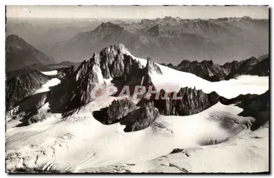 Aiguille du Tour (3542 m.) — vista do Chardonnets — Foto Montblanc Cay-Coutte (Alta Saboia)