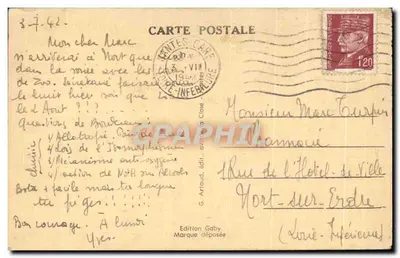 Sainte-Thérèse-de-Nantes — Statua św. Teresy na wejściu do kościoła — Gaby, Nantes — Rewers