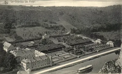 O Castelo de Freyr — vista aérea — editor Neis, Bruxelas