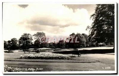 Caldecote Park, Rugby — vista do parque com banco e massas — Valentine & Sons Ltd. n° L 2296