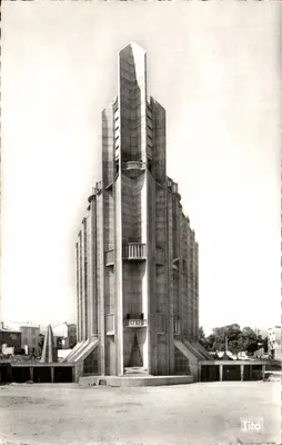 Église Notre-Dame — façade est — Royan — Tito