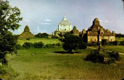 Templo de Thatbyinnyu — Pagan — Foto por Nyaung Oo Po Cho