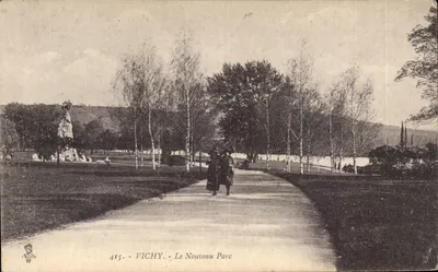 Vichy - O Novo Parque — vista do parque com avenida e estátua — editor anônimo, n° 415