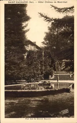 Saint-Zacharie (Var) — Vista sobre o Grande Lago — Hotel Château de Mont-Vert — Tardy
