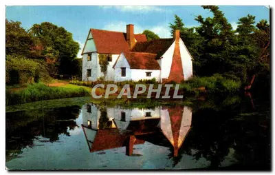 Willie Lott's Cottage — vista sobre a água — Photo Precision Limited, Surrey