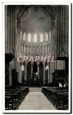 La Charité-sur-Loire (Nièvre) — Interior da Igreja, o Coro e Bancos dos Municípios — Coleção