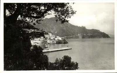 Amalfi — Panorama a partir do Hotel Santa Caterina — Editor Mostacciolo-Fusco