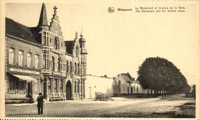 Nieuport — Bulwar i plac Gare — Nels