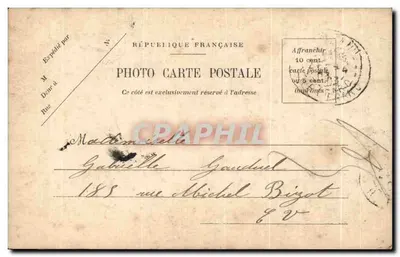 Menina em traje da época — pedido de ajuda — GL, N° 30436 — Verso