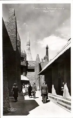 Exposição Internacional Paris 1937 — Vue do Pavilhão Sudanês — H. Chirault, Boulogne-sur-Seine