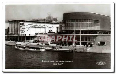 Pavilhões da Bélgica e da Suíça — vistos do Ponte de Iena — H. CHIPATI, concessionário, Boulogne-sur-Seine