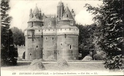 Arredores de Abbeville — O Castelo de Rambures — Lado Leste — LL.