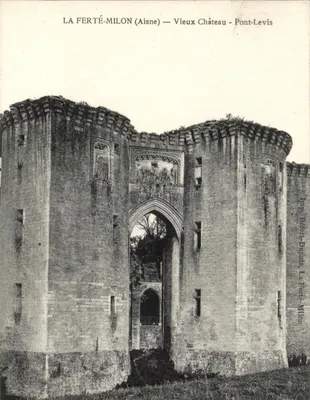 La Ferté-Milon (Aisne) — Velho Castelo - Ponte Levis