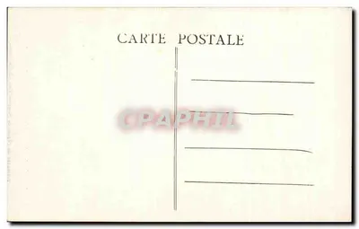 LA ROCHE-POSAY (वियेन) — स्वर्ण लकड़ी के सांत जीवन के आल्टर, जो 18वीं शताब्दी के पोसे-ले-विए के चर्च से आया है — पीछे