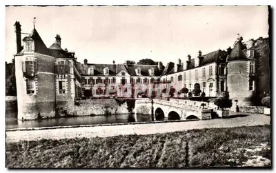 Avaray (Loir-et-Cher) — O Castelo — Éditions du LYS, Souvigny
