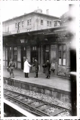 Rusos em Viena — Hautzollaut — sem editor ou série visíveis