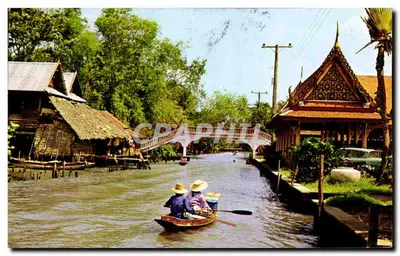 Pont sur un canal à Thonburi (ancien quartier de Bangkok) — éditeur Phornphip, n° 1014