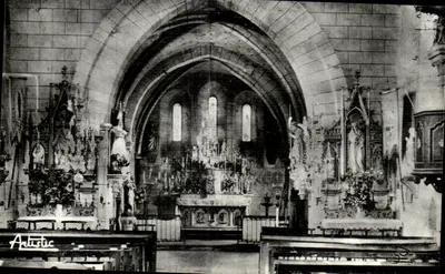 Chesley (Aube) — O interior da igreja — Artistic
