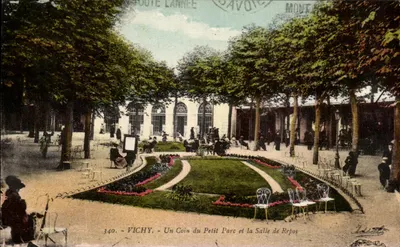 Vichy - Um Canto do Pequeno Parque e a Sala de Descanso — editor Jolivet, n° 340