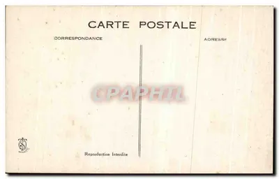 30 सितंबर 1925 की प्रोसेसन, लिसियूस में — ला चासे अऊ जार्डिन पब्लिक — पीछे