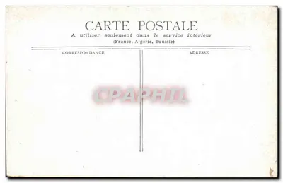 Fontainebleau - HET PARTERRE — uitzicht op het park met bassin en kasteel in de voorgrond — Achterkant