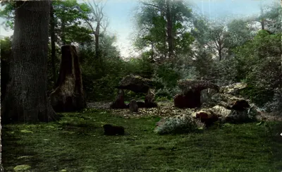 Dolmenes de Chaville — Éd. J. Godneff, Aubervilliers — n° 82