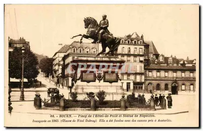 Rouen — Praça do Hôtel-de-Ville e Estátua de Napoleão — G. Artaud, editor, Nantes