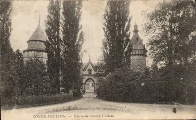 Condé-sur-Iton — Entrada do antigo Castelo — Editor não identificado