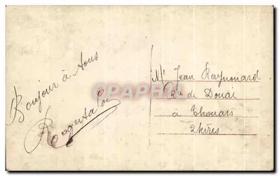 Jovem mulher com vestido estampado — segurando um buquê de rosas — editada por POSTES FRANÇAISES n° 484 — Verso