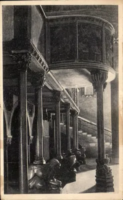 Modena — Interior do Duomo — Pontile