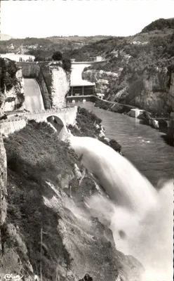 Represa de Génissiat — Vista geral — Canal de drenagem e Doucine — Combiér Impressor