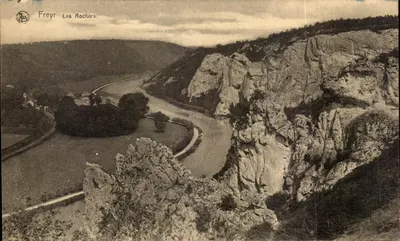 Freyr Les Rochers — vista panorâmica do paisagem fluvial — editor Thilli, Bruxelas, série 15, n° 19