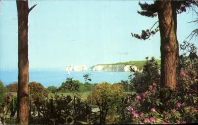 Os Castelos da ilha de Wight — vista desde Swanage — COLOURMASTER INTERNATIONAL
