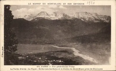 O Massif do Mont-Blanc e seus arredores — Vista geral de Passy tirada de Charousse — C. Blanco foto, n° 810