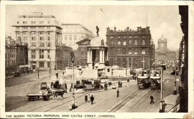Bilhete postal antigo Memorial da Rainha Vitória e Rua do Castelo, Liverpool