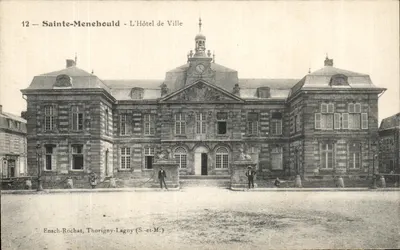 Sainte-Menehould — O Hotel de Ville — Ensch-Rochat, Thorigny-Lagny (S.-et-M.)