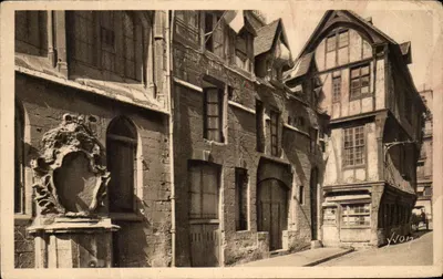 Rouen — Vieilles Maisons dans la Rue Saint-Romain — Éditions d'Art YVON